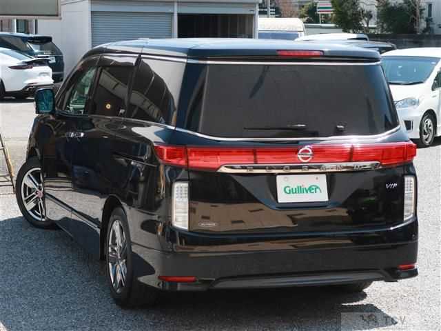 2011 Nissan Elgrand