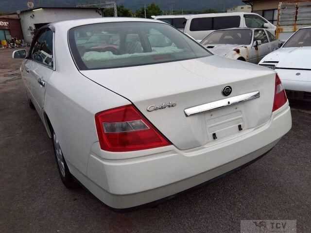 2001 Nissan Cedric