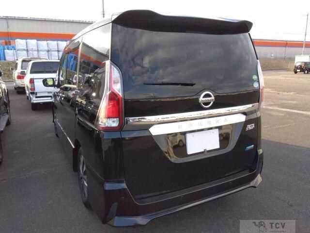 2017 Nissan Serena