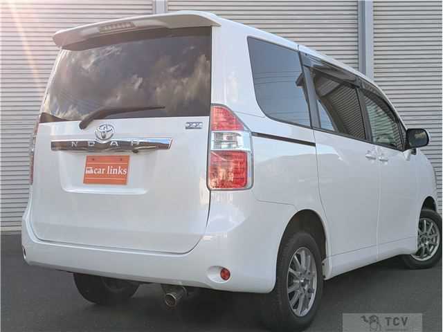 2008 Toyota Noah