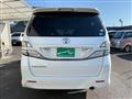 2011 Toyota Vellfire
