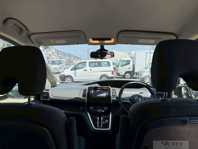 2017 Nissan Serena