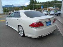 2010 Toyota Crown