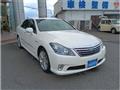 2011 Toyota Crown Hybrid