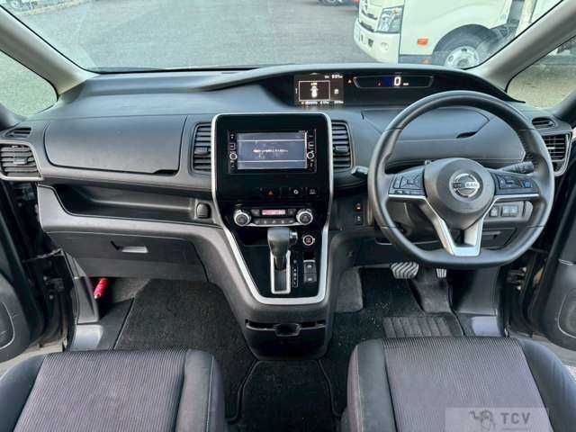 2017 Nissan Serena