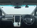 2013 Toyota Alphard