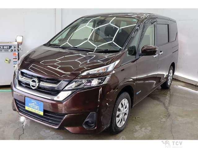 2017 Nissan Serena