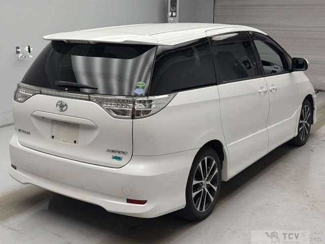2012 Toyota Estima