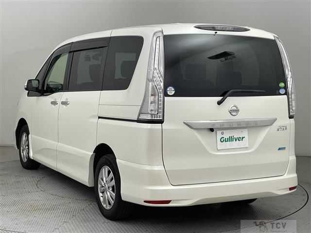 2015 Nissan Serena