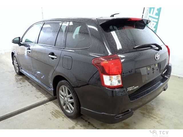 2014 Toyota Corolla Fielder