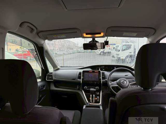 2017 Nissan Serena