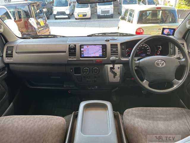 2005 Toyota Regiusace