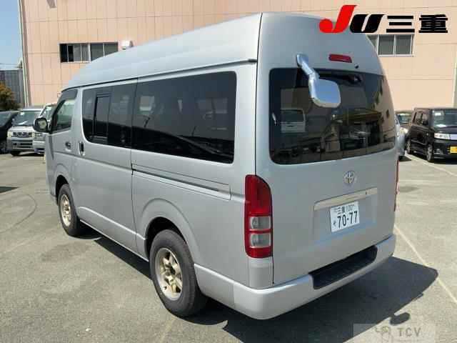 2010 Toyota Hiace Van