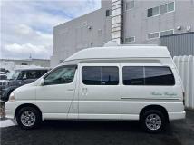 2004 Toyota Grand Hiace
