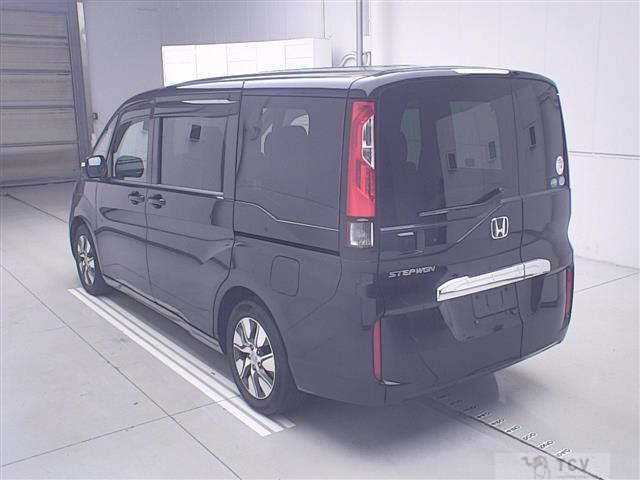 2015 Honda Step WGN