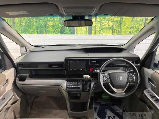 2015 Honda Step WGN