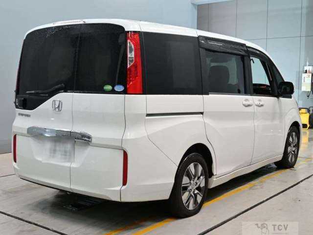 2016 Honda Step WGN