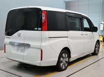 2016 Honda Step WGN
