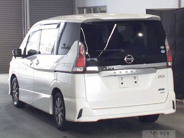 2017 Nissan Serena