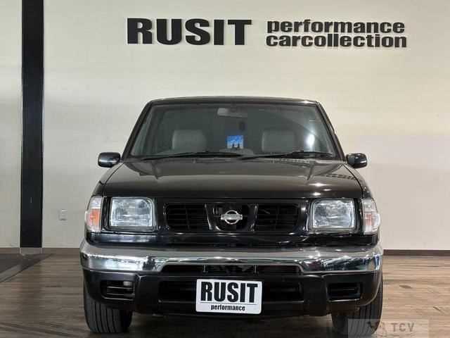 2002 Nissan Dutsun Truck