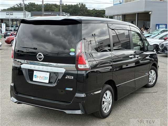 2017 Nissan Serena