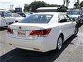2013 Toyota Crown Hybrid