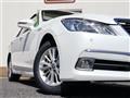 2013 Toyota Crown Hybrid