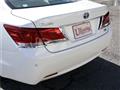 2013 Toyota Crown Hybrid