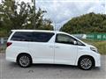 2014 Toyota Alphard Hybrid