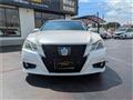 2013 Toyota Crown Hybrid