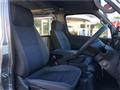 2003 Nissan Caravan