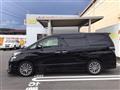 2013 Toyota Vellfire