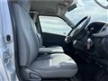2005 Toyota Regiusace Van
