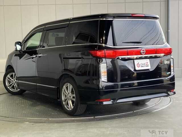 2012 Nissan Elgrand