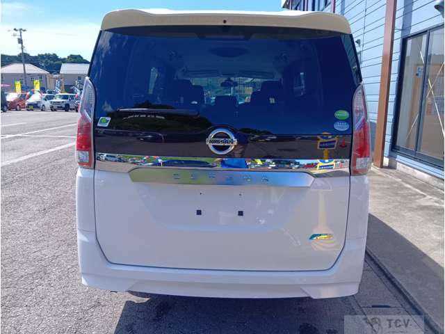 2017 Nissan Serena
