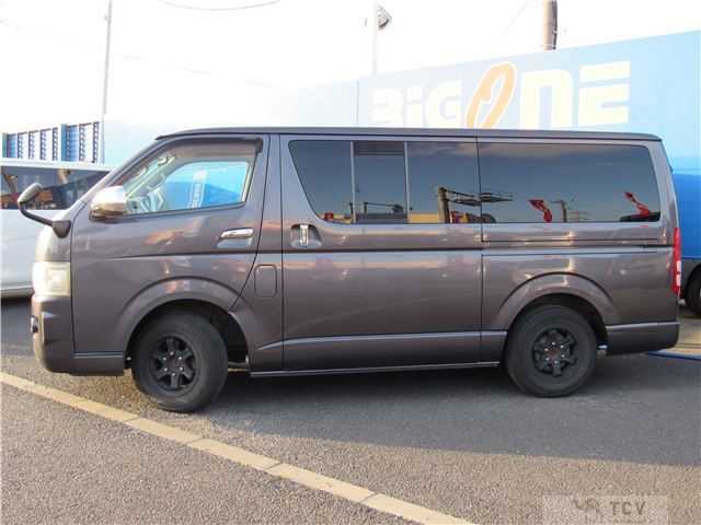 2009 Toyota Hiace Van
