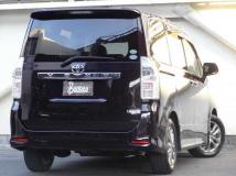 2013 Toyota Voxy