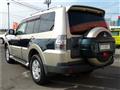 2006 Mitsubishi Pajero