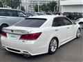 2013 Toyota Crown Hybrid