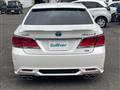 2013 Toyota Crown Hybrid
