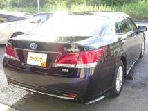 2013 Toyota Crown