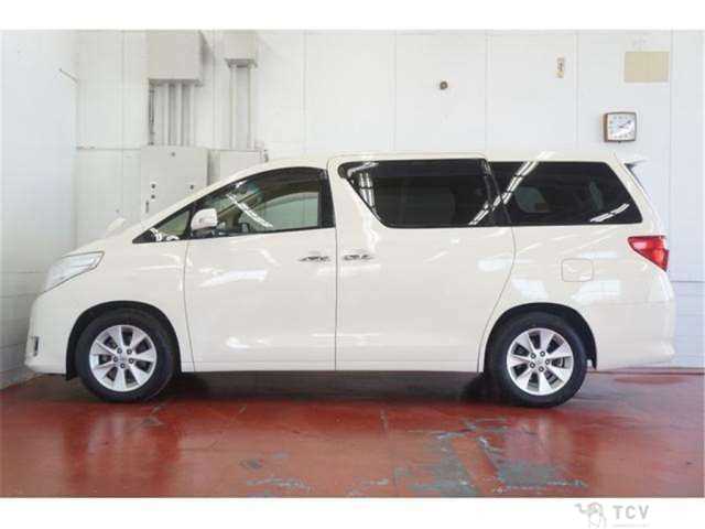 2012 Toyota Alphard