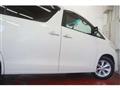 2012 Toyota Alphard