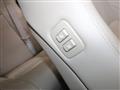 2011 Toyota Crown Hybrid