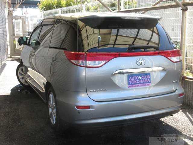 2011 Toyota Estima