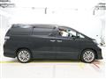 2013 Toyota Vellfire