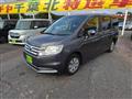 2013 Honda Step WGN