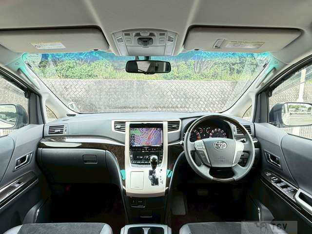 2013 Toyota Vellfire