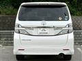 2013 Toyota Vellfire