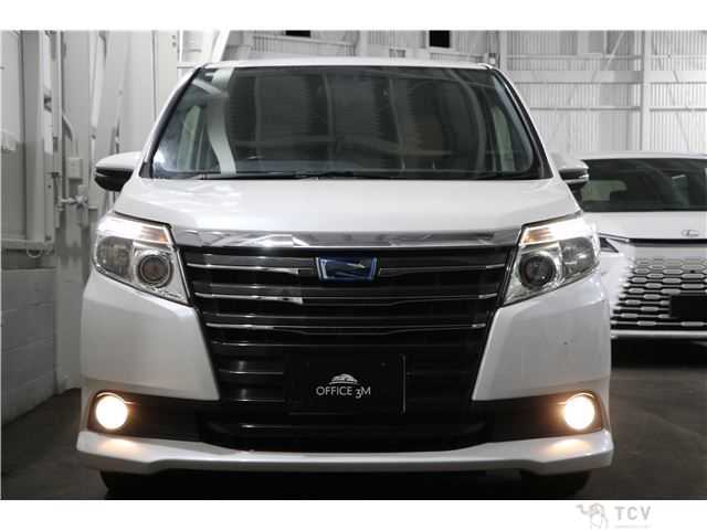 2014 Toyota Noah